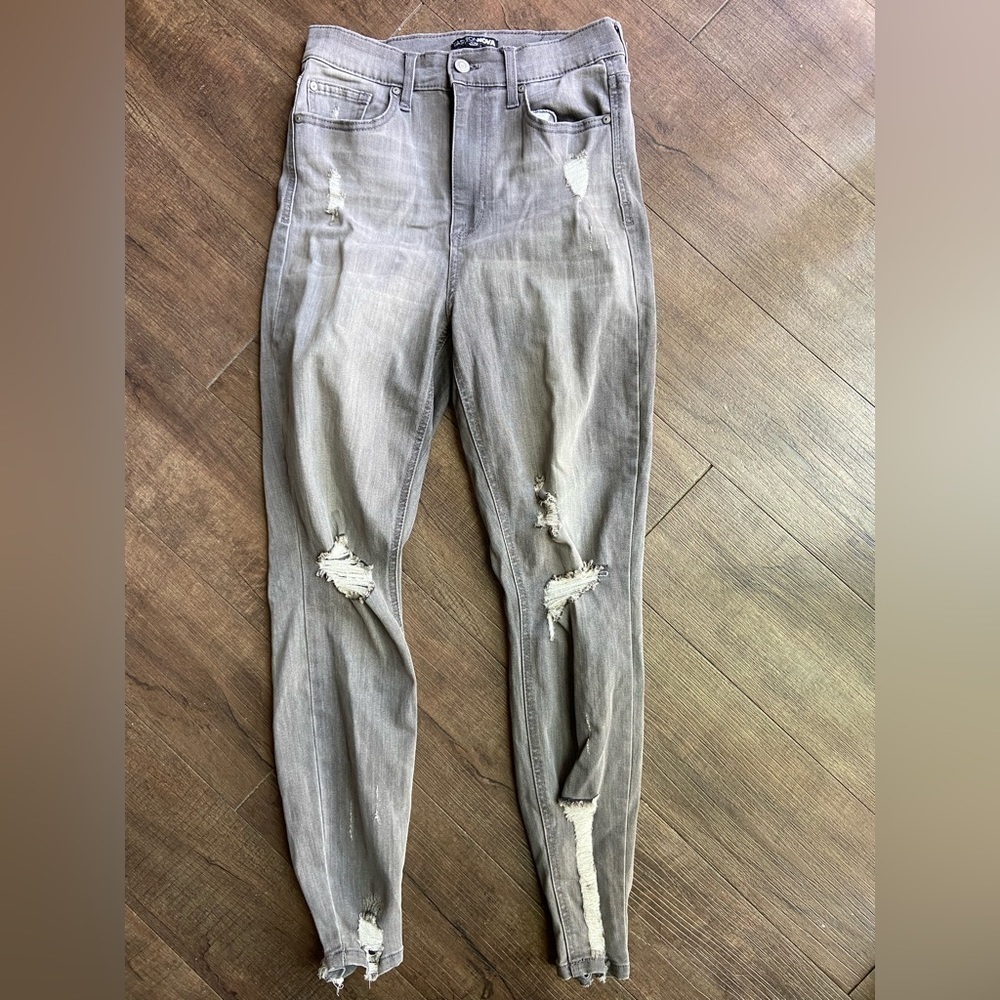 Destructed Jean - Picture 5 of 5